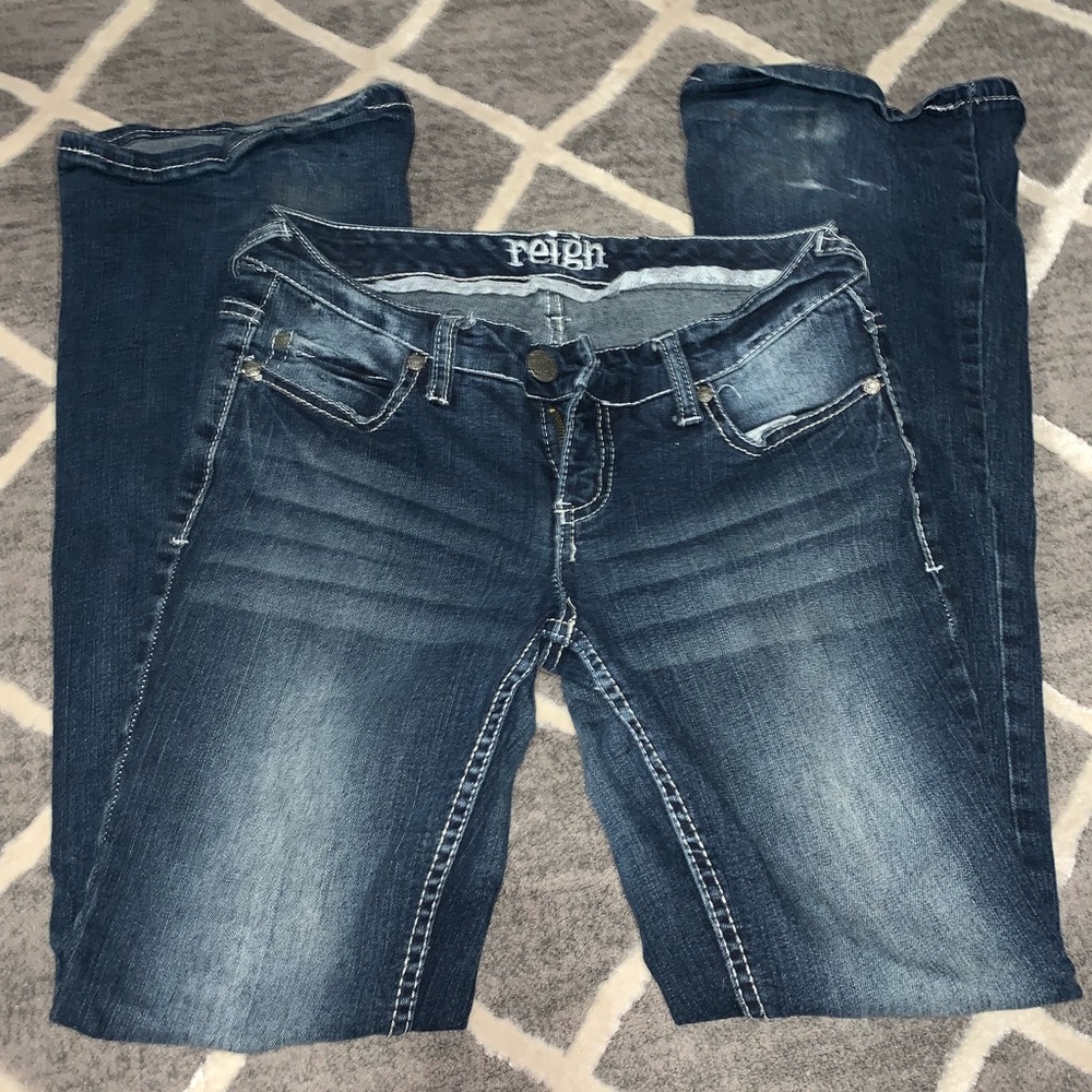 Reign jeans size 5 curvy fit
